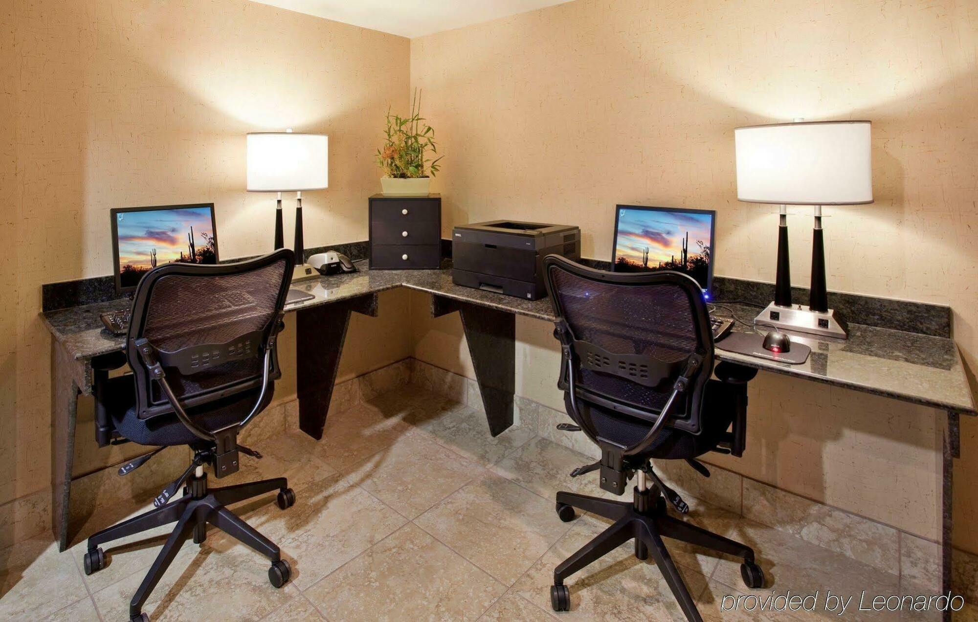 Holiday Inn Express Scottsdale North By Ihg Удобства фото